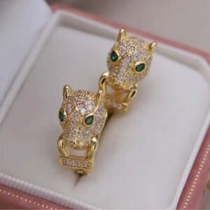 Panthere Emerald Green Eyes Gold Earrings